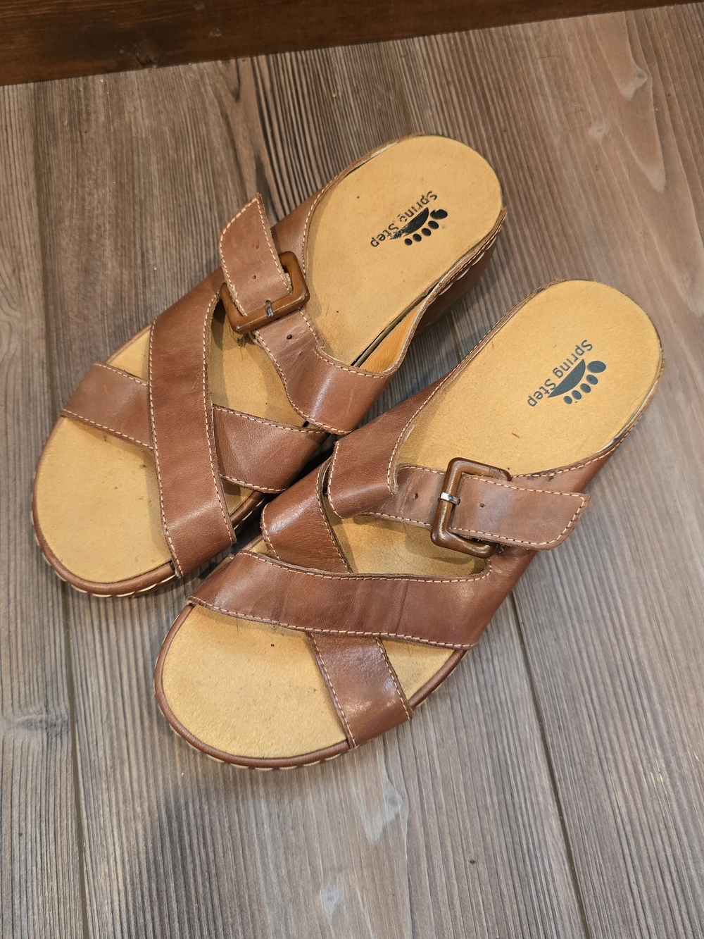 Spring Step Brown Leather Cross-Strap Slide Sandals